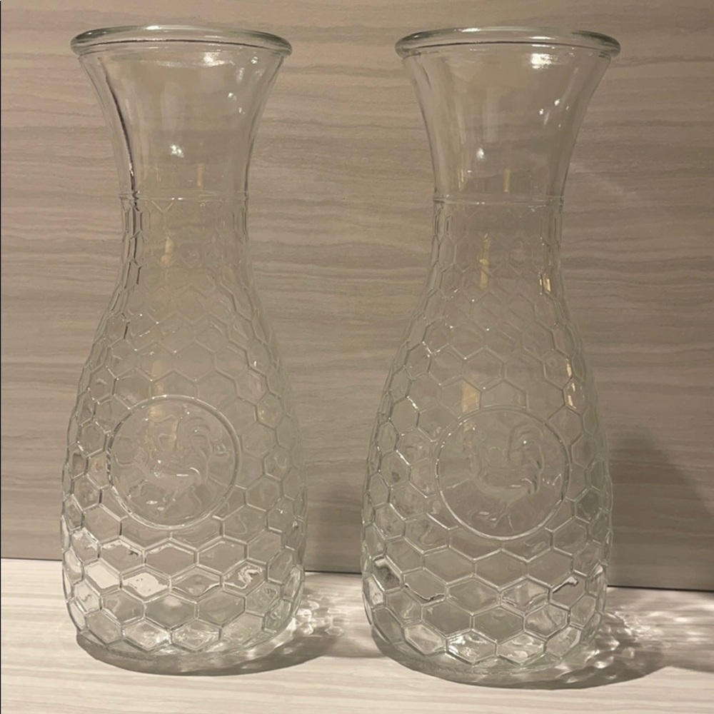 2 circleware country chicken 🐓 water/lemonade jar